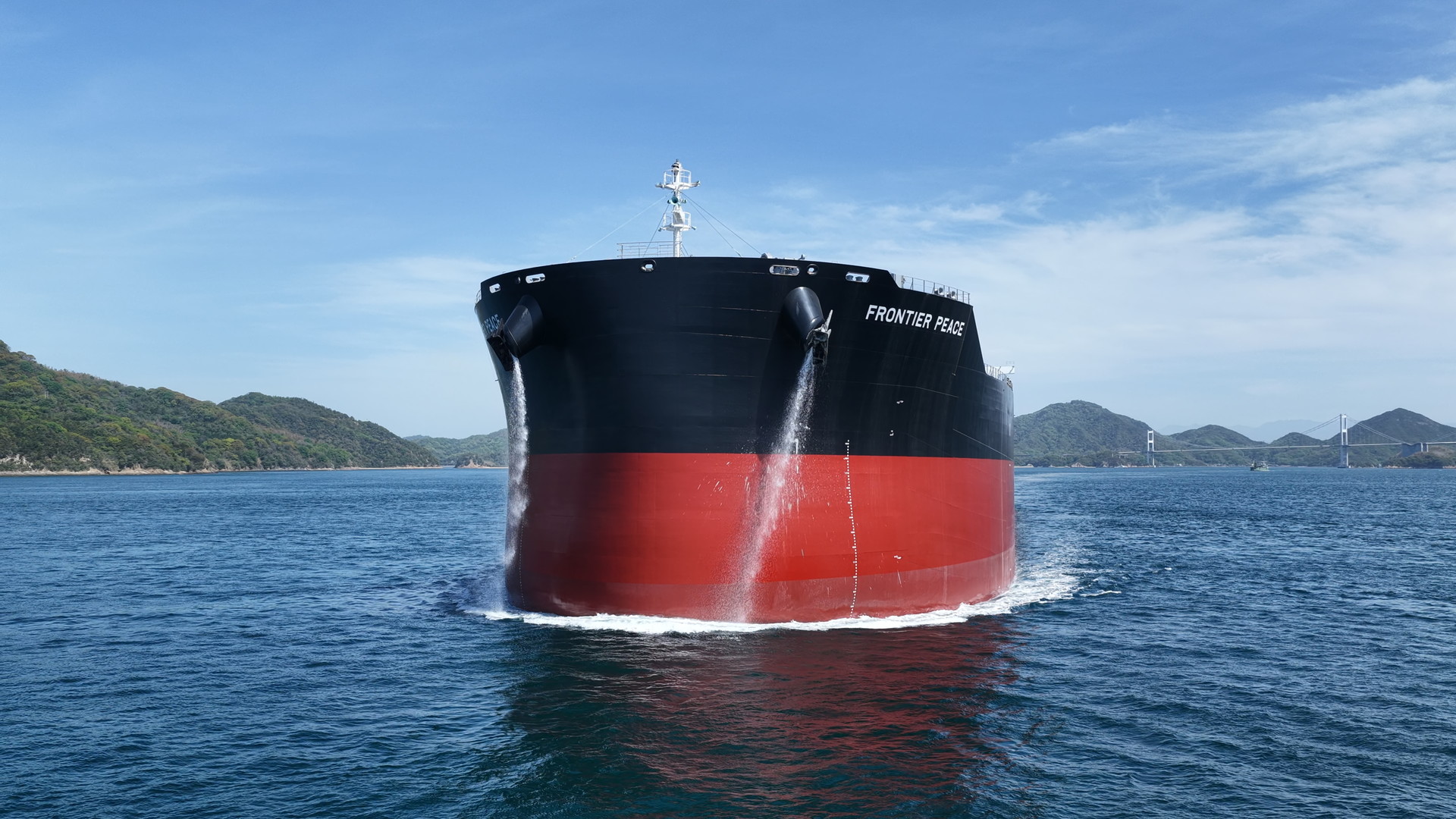ファンネルマークは日本郵船「 FRONTIER PEACE 」海上公試 Sea Trial